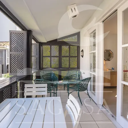 Jardines De Golondrinas