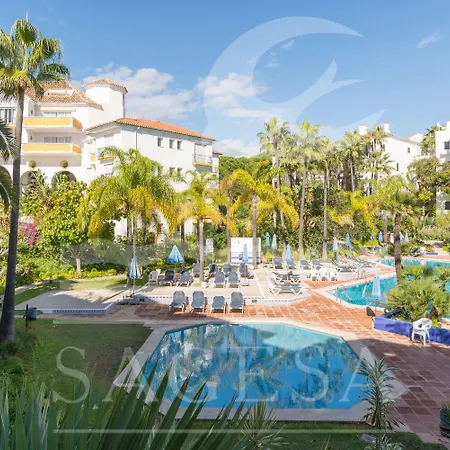 Jardines De Golondrinas Üdülőközpont Marbella