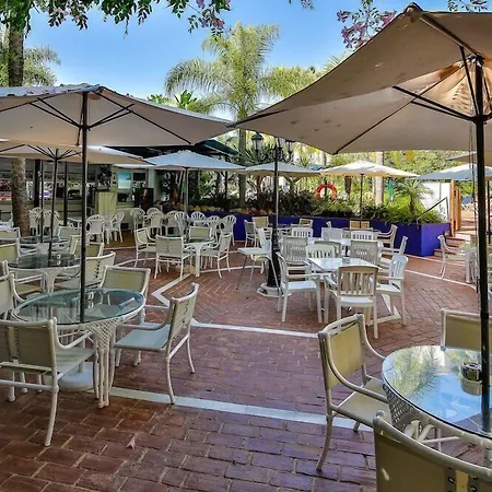 Üdülőközpont Jardines De Golondrinas Marbella