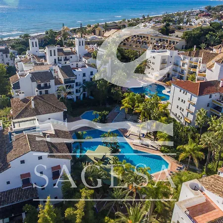 Jardines De Golondrinas Marbella