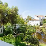 אתר נופש Jardines De Golondrinas מארבלה