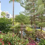 Jardines De Golondrinas