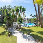 Jardines De Golondrinas