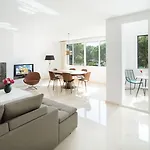 Jardines De Golondrinas Resort Marbella