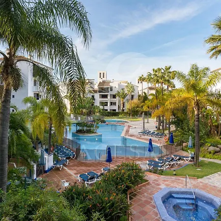 Jardines De Golondrinas 4*