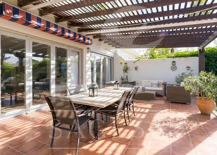 Resort Jardines De Golondrinas Marbella