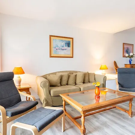 Jardines De Golondrinas 4*