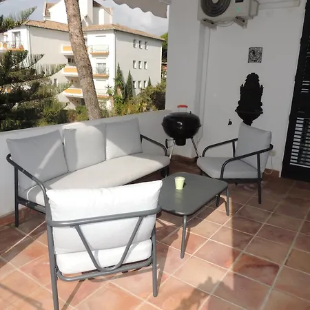 Jardines De Golondrinas Appartamento Marbella