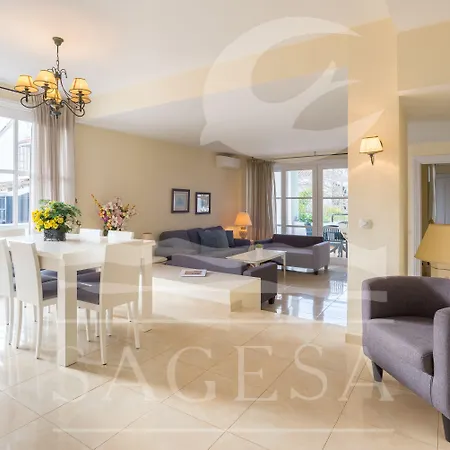 Jardines De Golondrinas